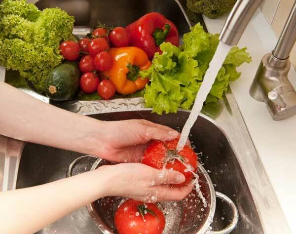 Ăn uống hợp vệ sinh là một cách phòng ngừa ung thư