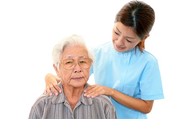 Nguyên nhân gây ra ung thư tuyến giáp do tuổi tác