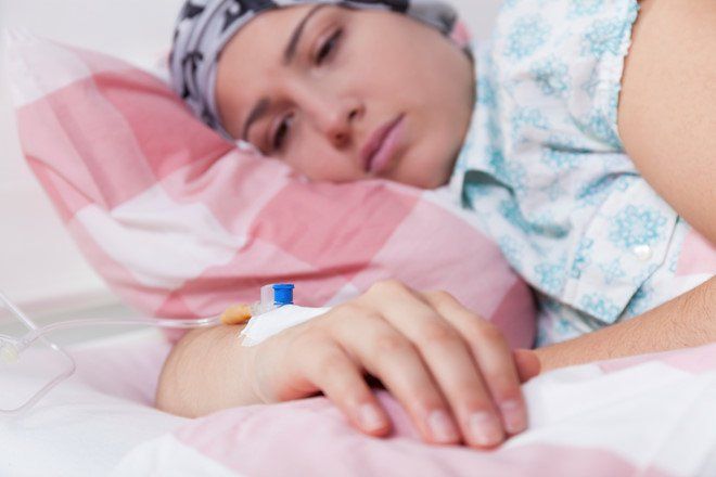 Mắc bệnh ung thư gan sống được bao lâu luôn là vấn đề quan tâm của bệnh nhân và người nhà.