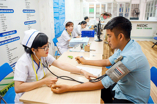 Tầm soát sớm ung thư đại trực tràng để giảm nguy cơ mắc bệnh