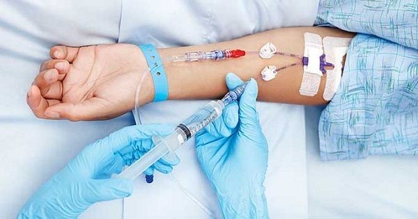 Hóa trị trong ung thư dạ dày là phương pháp dùng thuốc tiêu diệt các tế bào ung thư