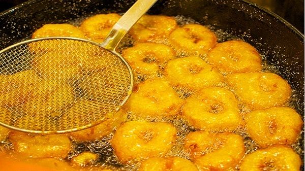 Để phòng tránh ung thư dạ dày không nên ăn đồ có nhiều dầu mỡ