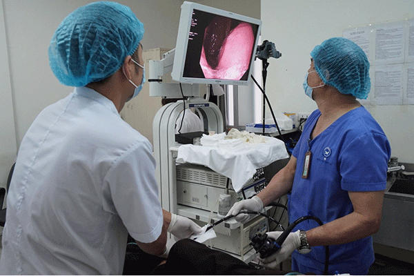 Chẩn đoán ung thư thực quản bằng phương pháp nội soi
