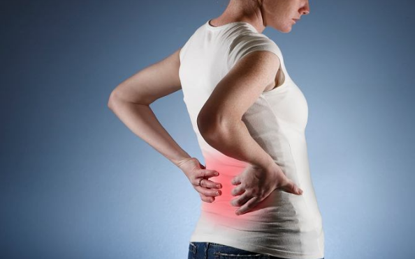 Đau lưng là một trong những biểu hiện bệnh sớm thường gặp