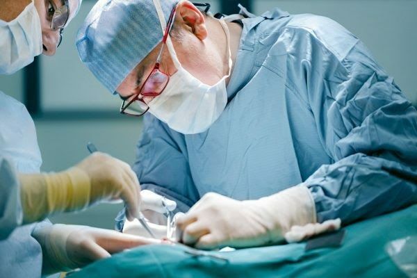 Phương pháp phẫu thuật thường được sử dụng khi bệnh nhân mới ở giai đoạn đầu của bệnh