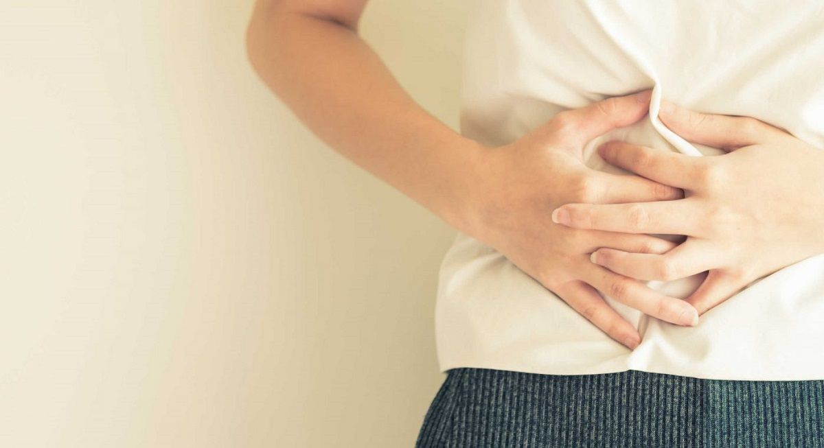 Đi ngoài ra máu là dấu hiệu ung thư trực tràng điển hình