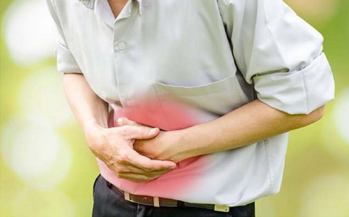 Đau bụng có thể là dấu hiệu ung thư dạ dày